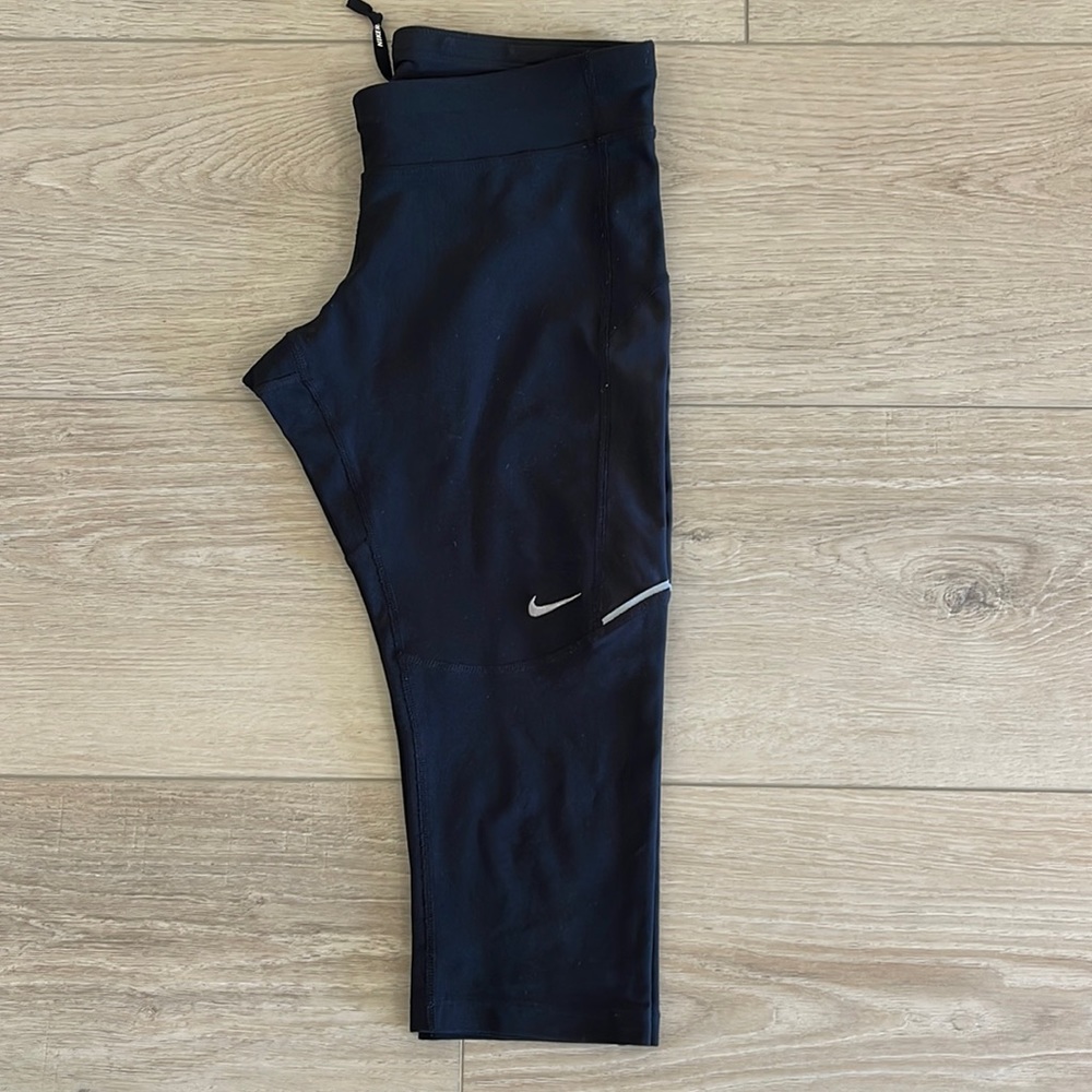 New Nike Crop Dri-Fit